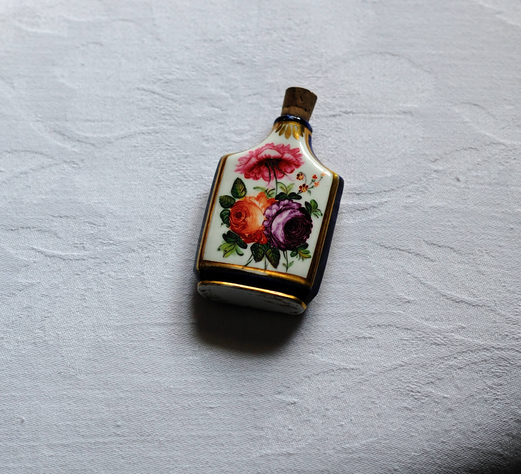 18th Century Porcelain Scent Bottle